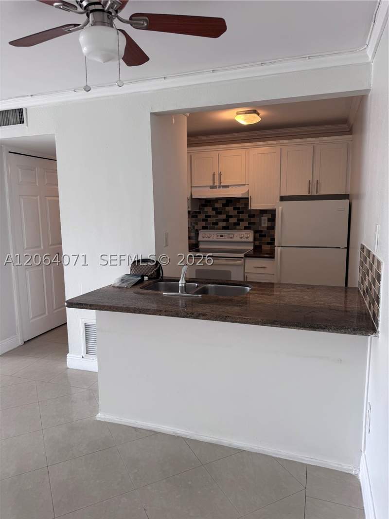 2 bedroom Condominium at 2530 SW 3rd Ave 306, Coral Way Manor Condo, Miami — photo 5