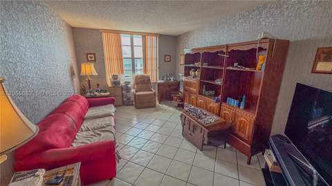 230 174th St 2412, Sunny Isles Beach FL - photo 21 of 41
