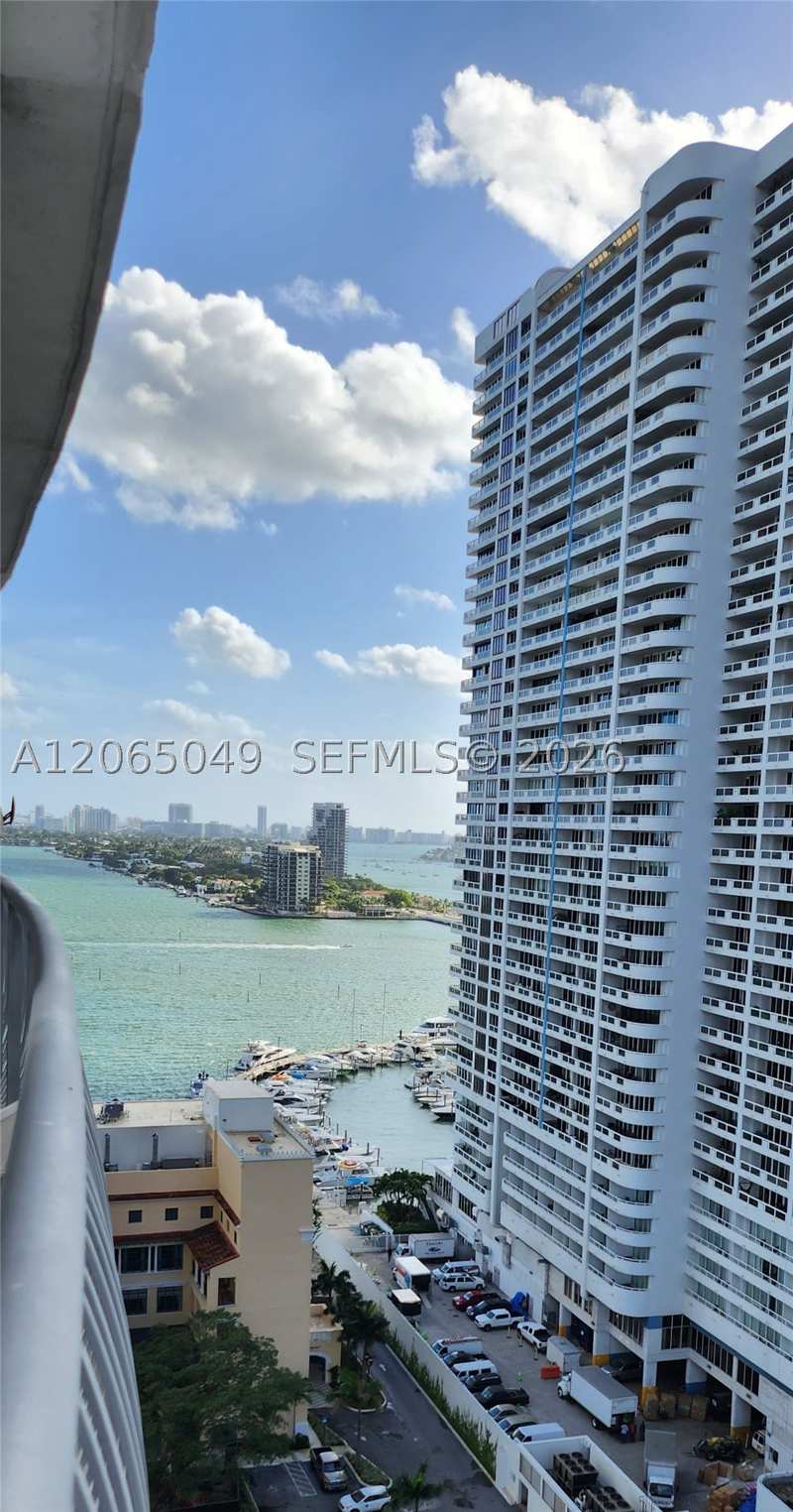 1 bedroom Condominium at 1750 N Bayshore Dr 2010, Opera Tower Condo, Miami — photo 1