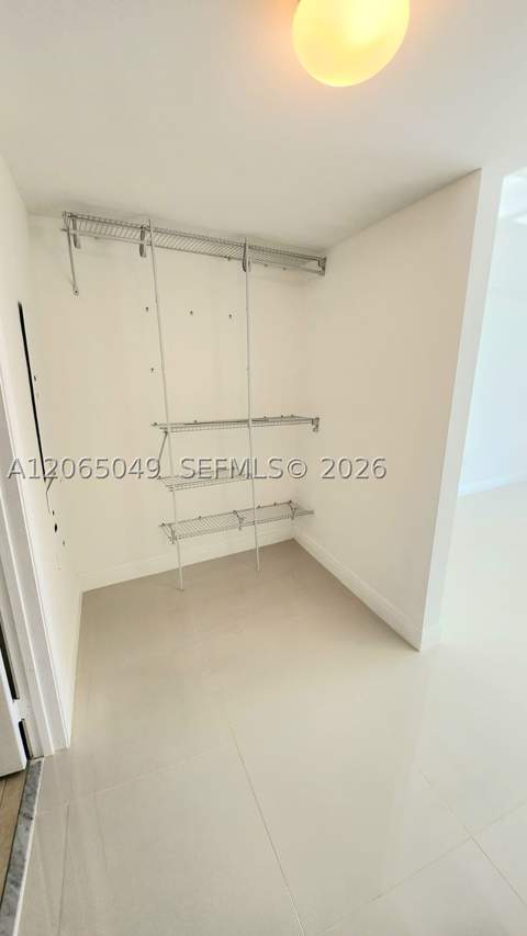 1750 N Bayshore Dr 2010, Miami FL - photo 17 of 23