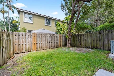 1417 SE 24th Rd, Homestead FL - photo 16 of 33