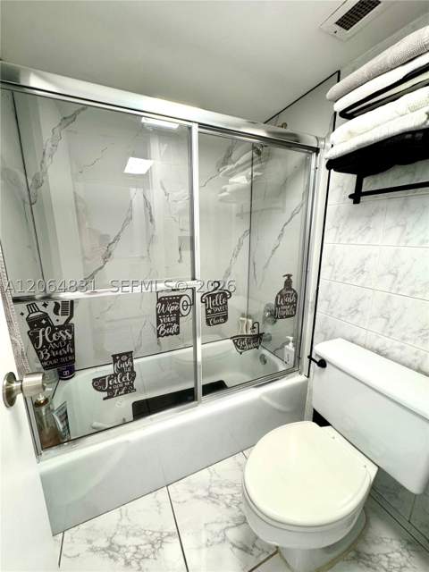 300 Bayview Dr 1603, Sunny Isles Beach FL - photo 14 of 24