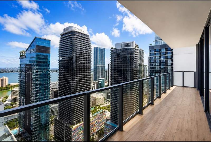 2 bedroom Condominium at 88 SW 7th St 3709, Rise Condo, Miami — photo 5