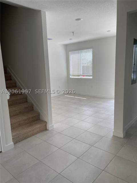 2435 SE 11th St, Homestead FL - photo 8 of 12