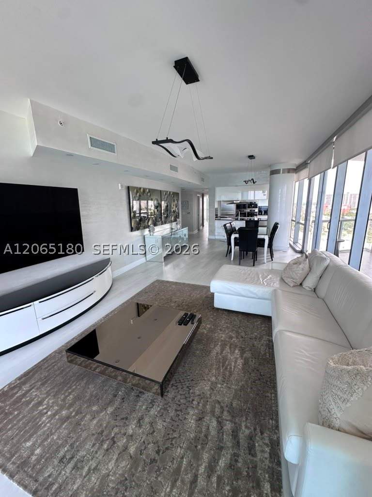 3 bedroom Condominium at 17121 Collins Ave 1208, Jade Ocean Condo, Sunny Isles Beach — photo 4