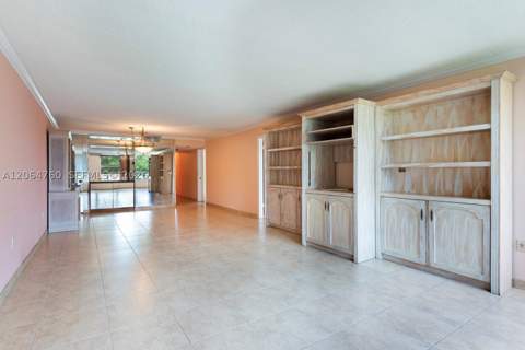 10230 Collins Ave 101, Bal Harbour FL - photo 10 of 24
