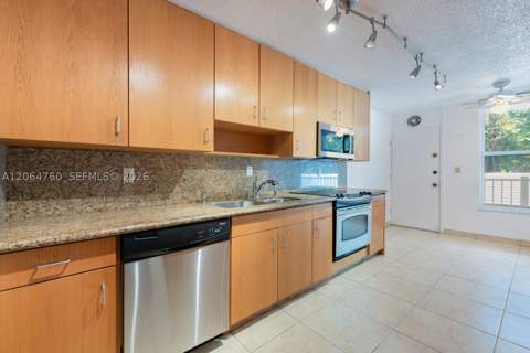10230 Collins Ave 101, Bal Harbour FL - photo 18 of 24