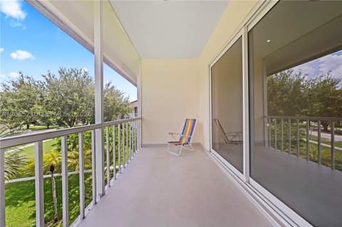 1400 NE 191st St 305, Miami FL - photo 18 of 24