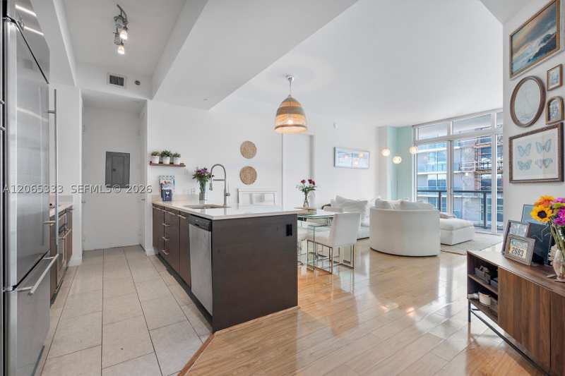 2 bedroom Condominium at 55 SE 6th St 4305, 500 Brickell West Condo, Miami — photo 1