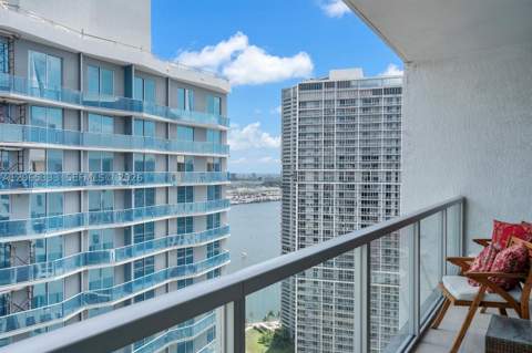 55 SE 6th St 4305, Miami FL - photo 13 of 18