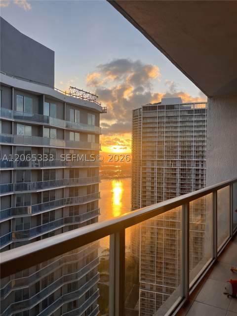 55 SE 6th St 4305, Miami FL - photo 18 of 18