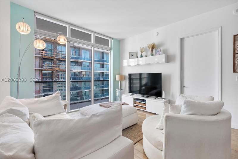 2 bedroom Condominium at 55 SE 6th St 4305, 500 Brickell West Condo, Miami — photo 5