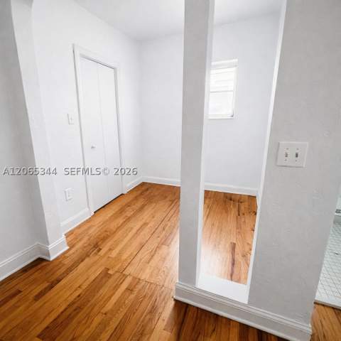 928 Euclid Ave 6, Miami Beach FL - photo 14 of 22