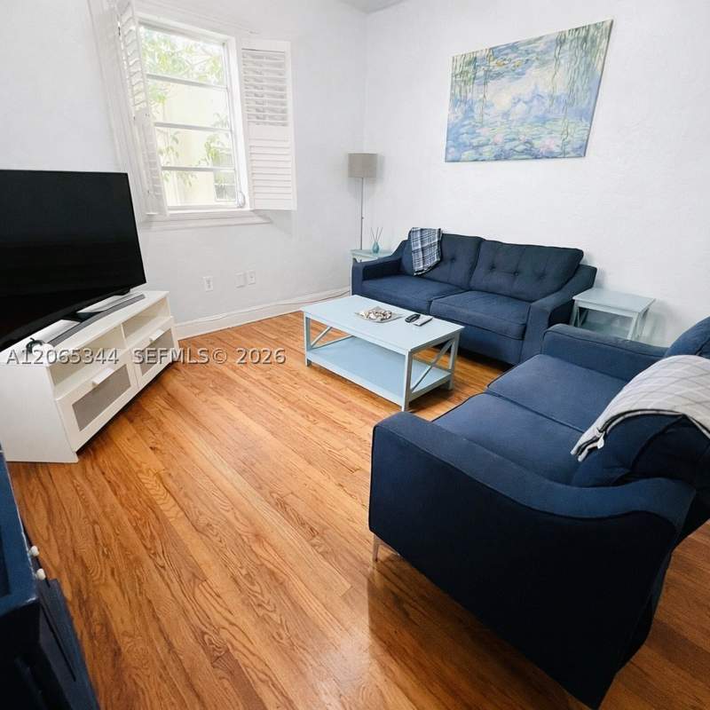 2 bedroom Condominium at 928 Euclid Ave 6, Villa Gatsby Condo, Miami Beach — photo 2