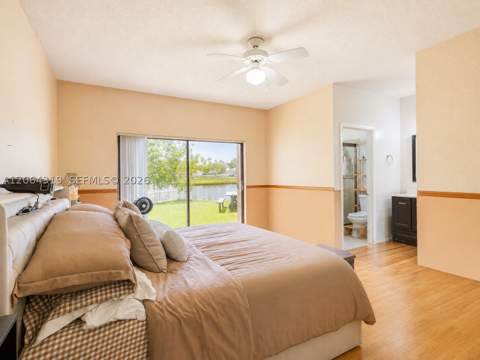 18772 NW 80th Ct, Hialeah FL - photo 23 of 46