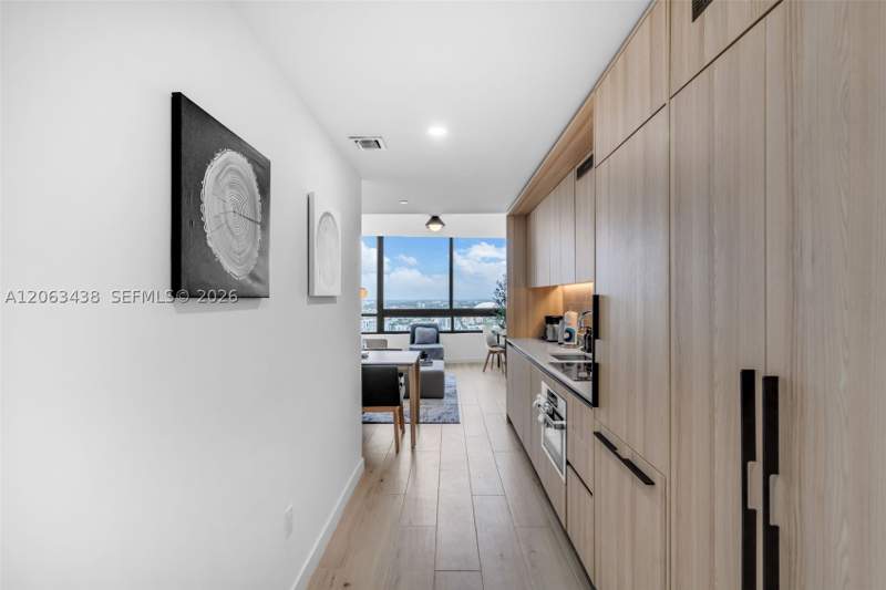 2 bedroom Condominium at 225 N Miami Ave Ph-3712, District 225, Miami — photo 2
