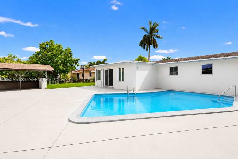4 bedroom SingleFamilyResidence at 15624 SW 297th Ter, Camelot, Homestead — photo 1