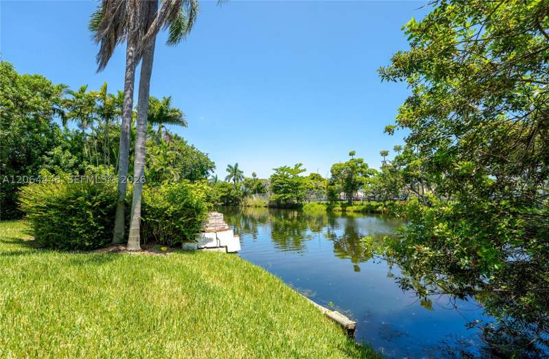 8 bedroom SingleFamilyResidence at 400 NW 87th St, Soars River Estates, El Portal — photo 4