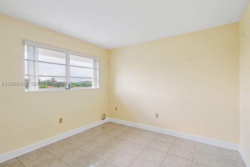 1 bedroom Condominium at 3881 W Flagler St 316, 3881 West Flagler Condo, Miami — photo 3