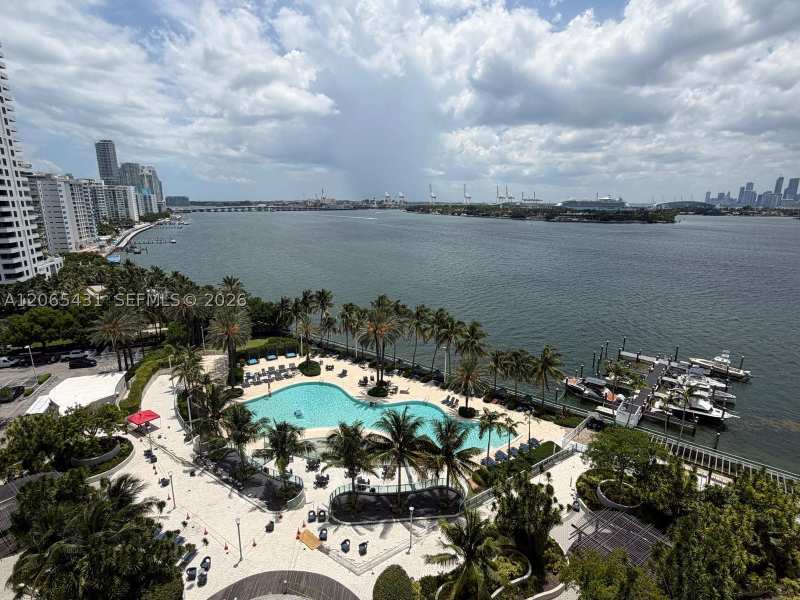 2 bedroom Condominium at 1500 Bay Rd 1228S, Flamingo South Beach I Co, Miami Beach — photo 1