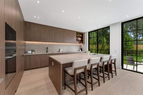 3352 Charles Ave, Miami FL - photo 8 of 22