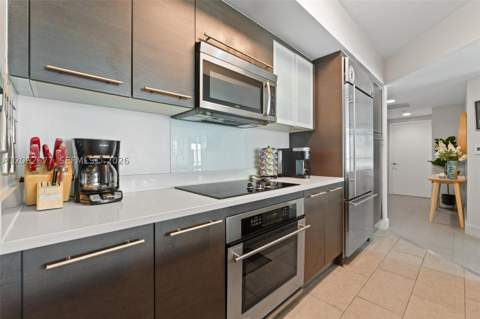 500 Brickell Ave 1405, Miami FL - photo 12 of 40