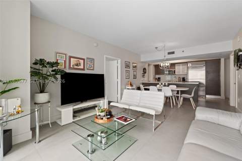 500 Brickell Ave 1405, Miami FL - photo 21 of 40