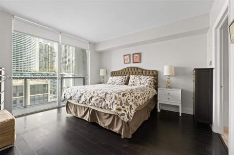 500 Brickell Ave 1405, Miami FL - photo 22 of 40
