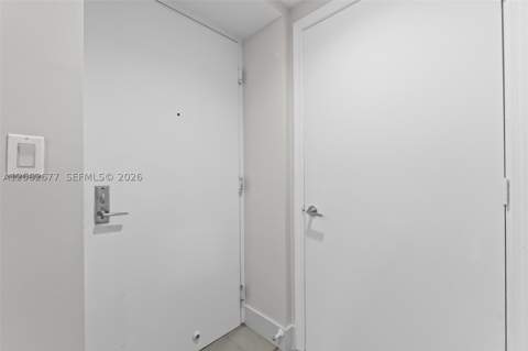 500 Brickell Ave 1405, Miami FL - photo 6 of 40