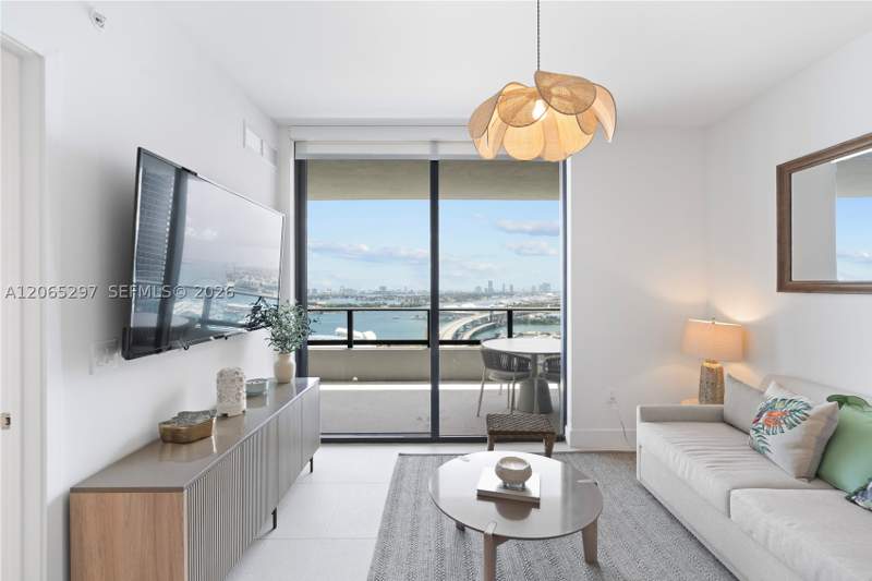 3 bedroom Condominium at 159 NE 6th St 2415, Natiivo, Miami — photo 3