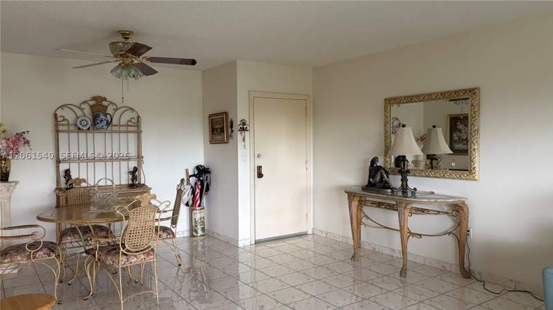 2 bedroom Condominium at 14201 SW 66th St 406- A, Racquet Club Of Kendale L, Miami — photo 5