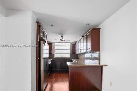 2841 NE 163rd St 1002, North Miami Beach FL - photo 11 of 19