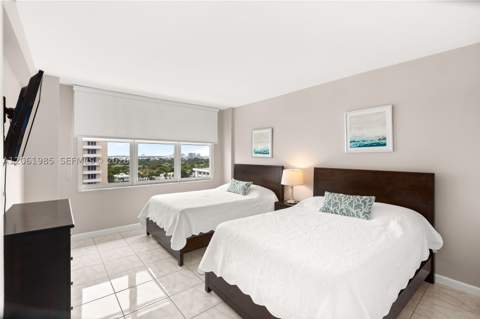 5601 Collins Ave 1216, Miami Beach FL - photo 10 of 30