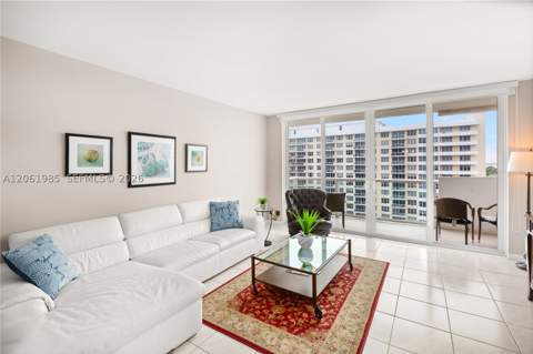 5601 Collins Ave 1216, Miami Beach FL - photo 13 of 30