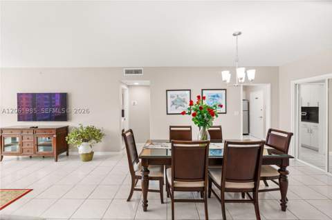 5601 Collins Ave 1216, Miami Beach FL - photo 15 of 30