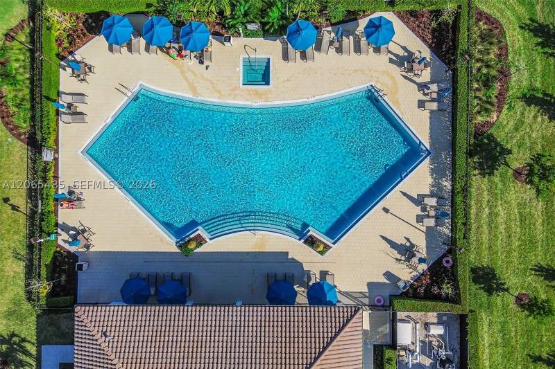 3 bedroom Townhouse at 11907 SW 247th Ter, Silver Palm Residential H, Homestead — photo 2