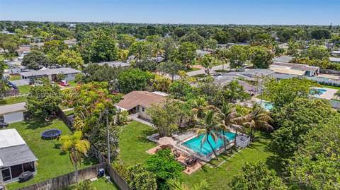 9770 Cutler Ridge Dr, Cutler Bay FL - photo 20 of 23