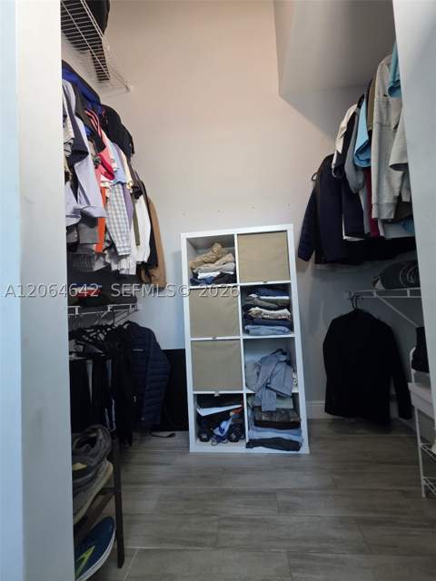 1900 N Bayshore Dr 512, Miami FL - photo 10 of 11