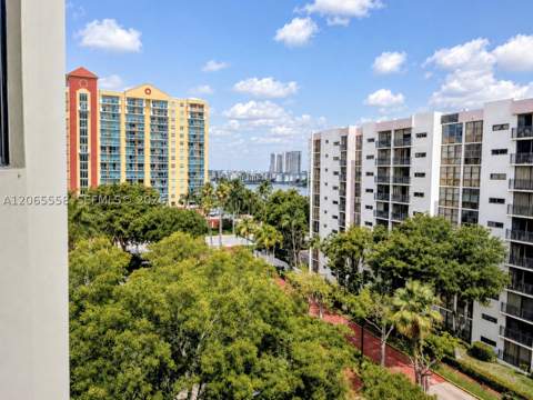 17011 N Bay Rd 801, Sunny Isles Beach FL - photo 14 of 34