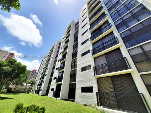 17011 N Bay Rd 801, Sunny Isles Beach FL - photo 19 of 34