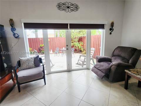 13701 SW 169th Ter, Miami FL - photo 11 of 28