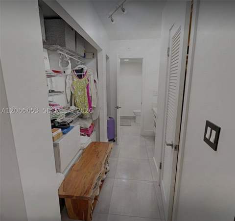 16850 S Glades Dr 5C, North Miami Beach FL - photo 17 of 38