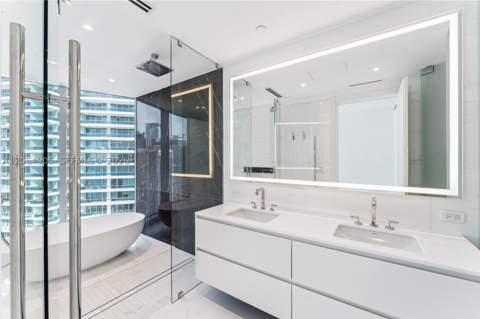 300 Biscayne Blvd Way 3507, Miami FL - photo 11 of 48