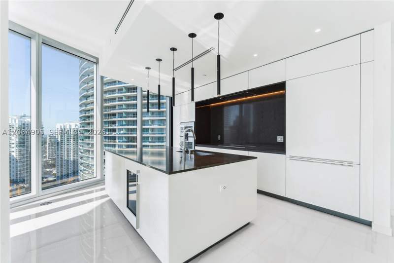 3 bedroom Condominium at 300 Biscayne Blvd Way 3507, Aston Martin Residences, Miami — photo 5
