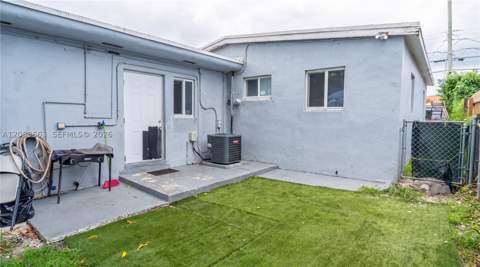 350 NW 58th Ave, Miami FL - photo 11 of 15