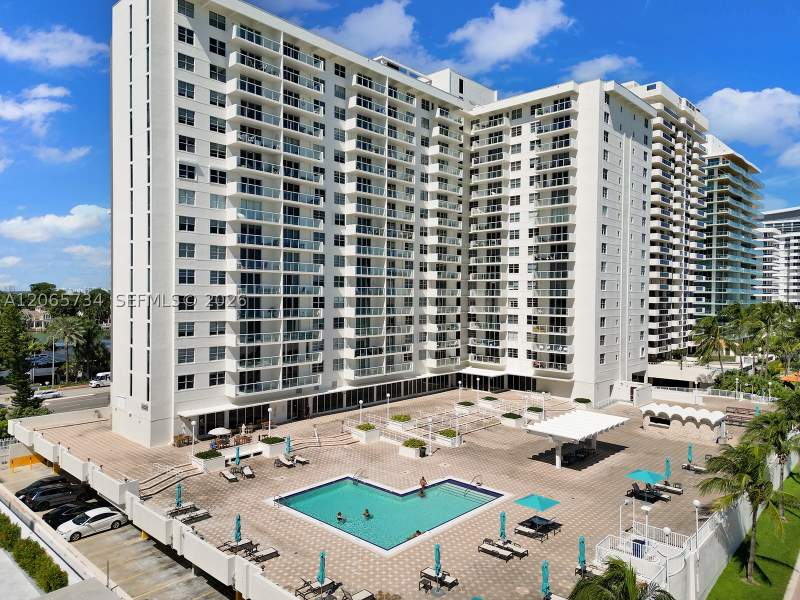 1 bedroom Condominium at 5701 Collins Ave 319, Arlen Beach Condo, Miami Beach — photo 5