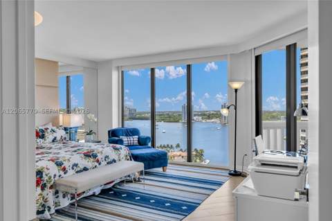 2000 Island Blvd 2006, Aventura FL - photo 16 of 54