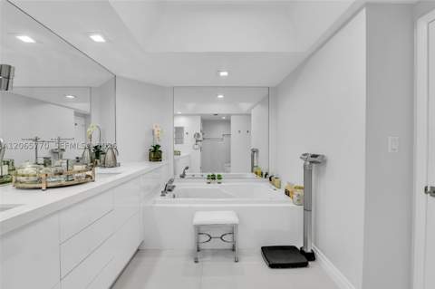 2000 Island Blvd 2006, Aventura FL - photo 21 of 54