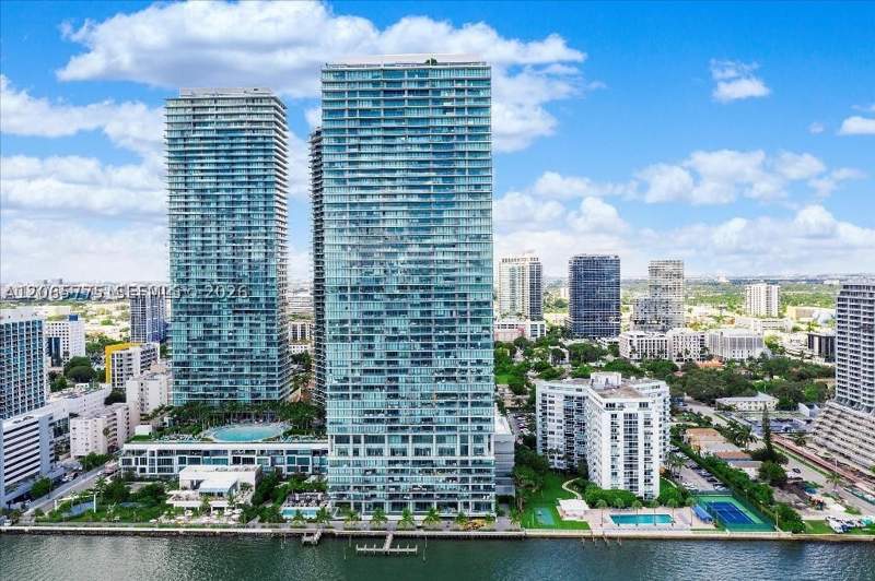 3 bedroom Condominium at 3131 NE 7th Ave 306, One Paraiso Condo, Miami — photo 2