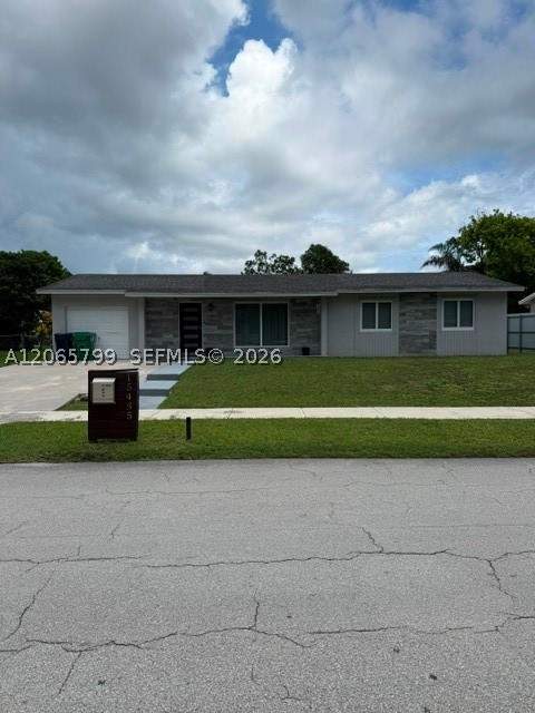 3 bedroom SingleFamilyResidence at 15435 SW 108th Ct, Fairway Estates Sec 7, Miami — photo 2